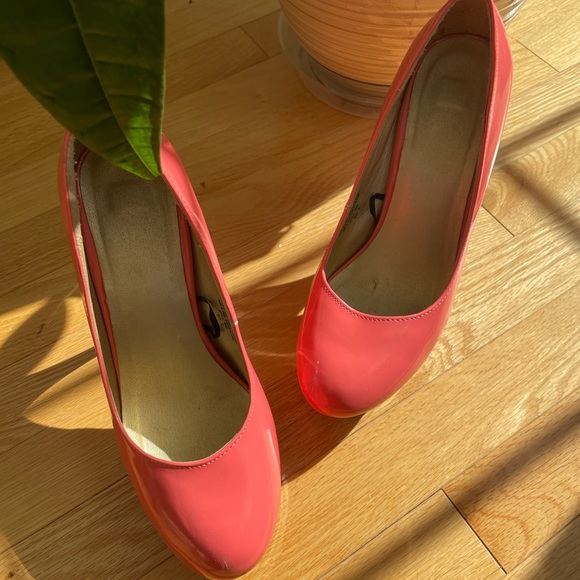 Summer Coral pump heels 9 - Picture 5 of 10